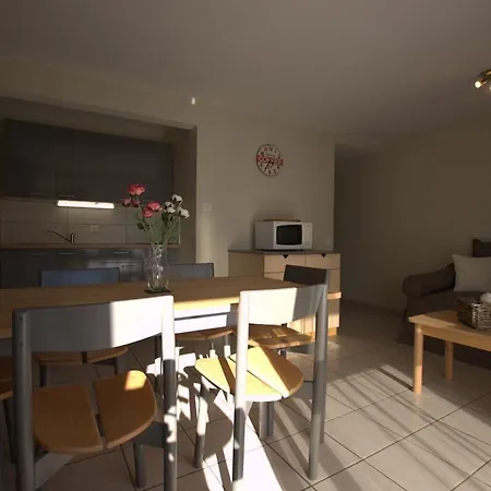 Semesterbostad Orient Village